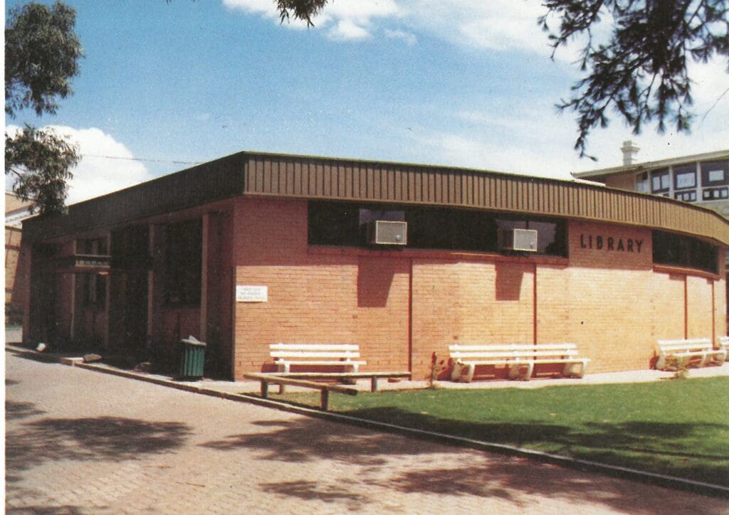 Harris Library at Middle School in 1984
