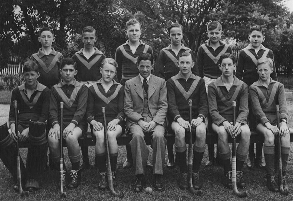 King's Hockey in 1942
